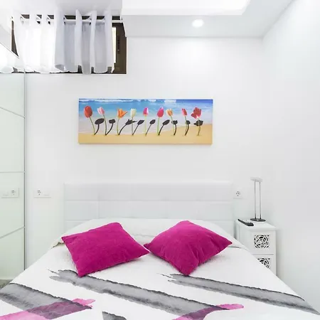 Διαμέρισμα 241 Quiet With Terrace