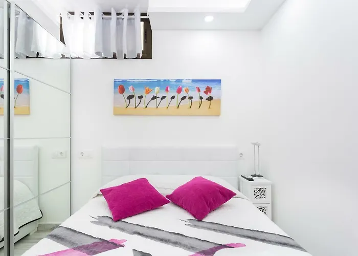 Apartamento 241 Quiet With Terrace